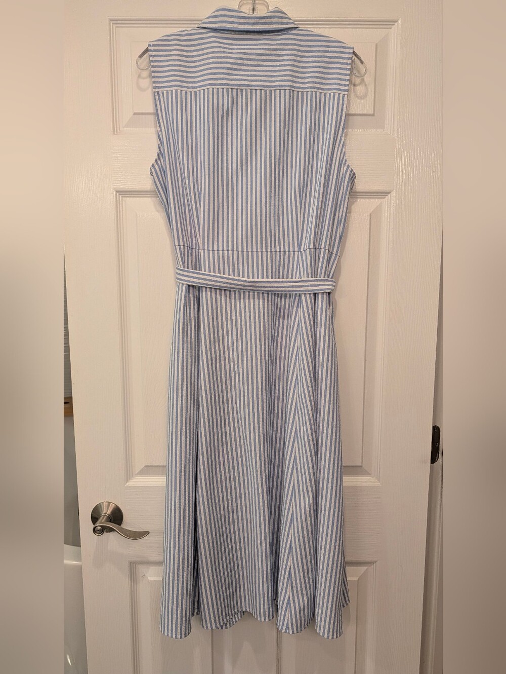 Tommy Hilfiger Seersucker Striped Shirt Dress Belted Sleeveless Size 14 Coatal - Picture 3 of 9